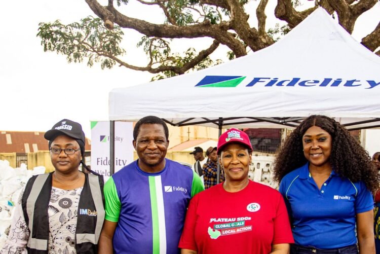 Fidelity Bank extends lifeline to 1,000 IDPs in Plateau with Food Bank Initiative