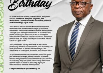 Aare Adetola Emmanuelking hails Prof. Abayomi Arigbabu’s impact on Education as he marks birthday