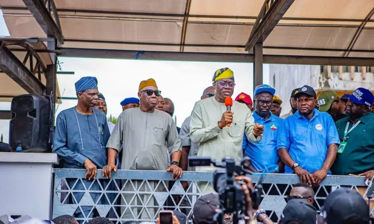 2027: APM Presidential Candidate, Seyi Makinde, unveils running mate