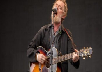 Oscar-Winning Singer Glen Hansard Dies in Dublin Motorcycle Crash