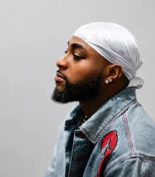Davido sets London premiere date for “ORIADE” album