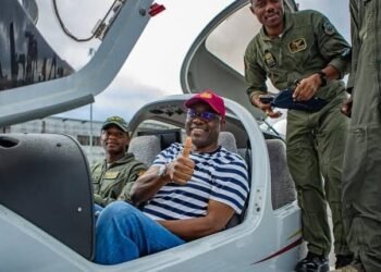 Makinde receives 2 surveillance aircraft to boost security