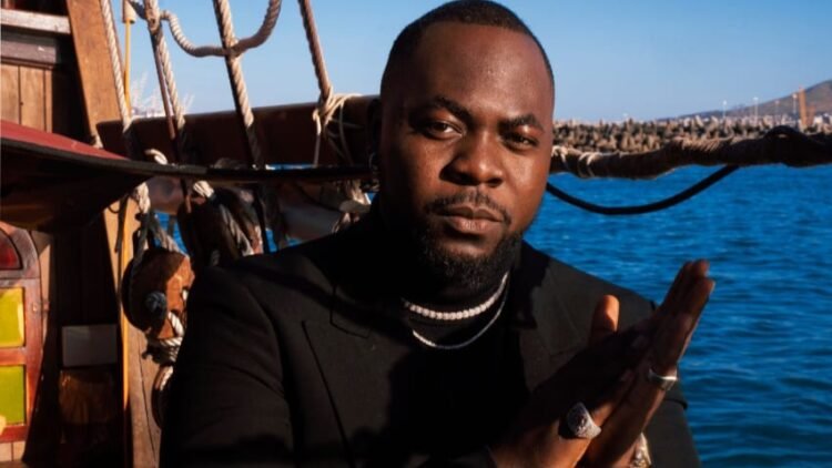 Dapper Damm finally responds to money allegations by Seyi Vibez, Shallipopi and other former artistes
