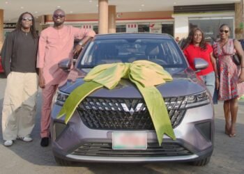 inDrive rewards ‘Super Mum’ driver with brand new car