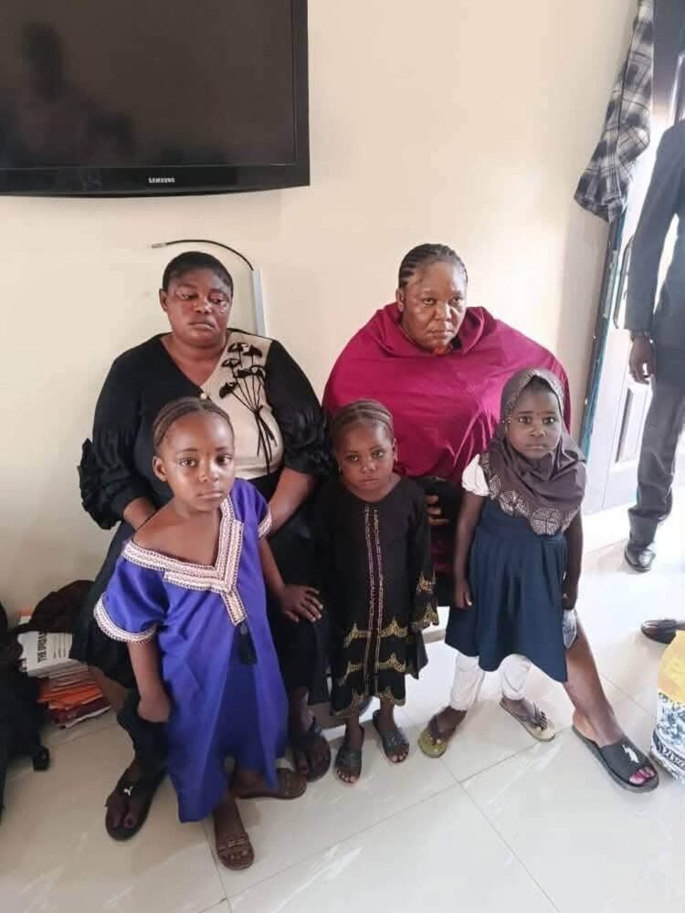 Two suspected female traffickers pose as tenants to abduct three children in Taraba