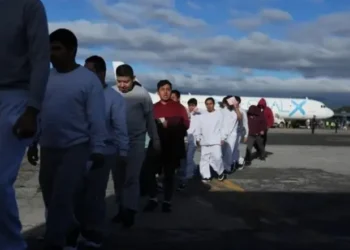 US deports nearly 2,300 Mexicans to Guatemala despite objections