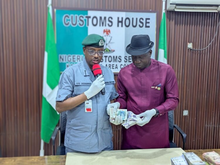 EFCC Commences Investigations of Suspect, $73,000, £15,957 & 827,800 SAR Intercepted at Kano Airport (Photos)