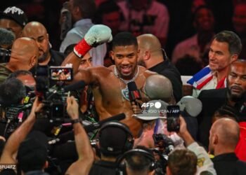 See How much Anthony Joshua could earn from Fury fight