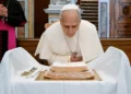 Pope restores salaries of Vatican senior officials cut during COVID-19