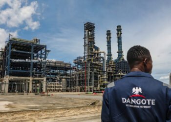 Dangote IPO: Stockbroker urges investors to ignore oversubscription fears