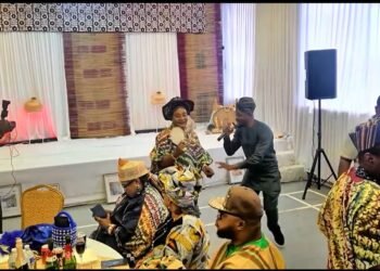 Abiola performs at ‘Àșà Day’ Yoruba Community Festival in Sheffield