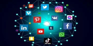 EU proposes minimum age for social media use