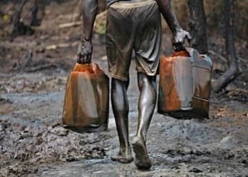 37 Suspected Oil Thieves Die After Inhaling Substance in Rivers