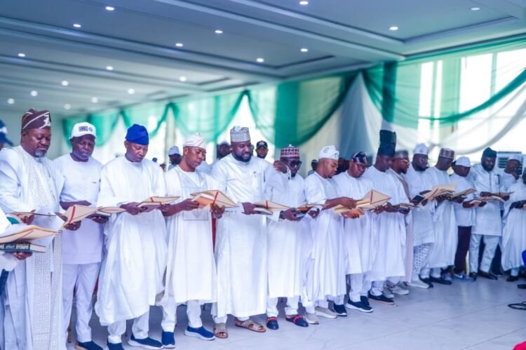 Ododo swears in 21 elected chairmen, rallies support for Tinubu, APC