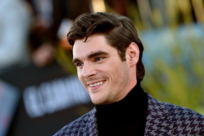 American Actor RJ Mitte dies at 34