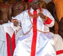 Okpebholo congratulates Oba of Benin on 10th coronation anniversary