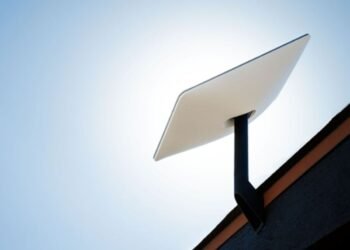 Starlink expands communities program with new shared-Internet income model